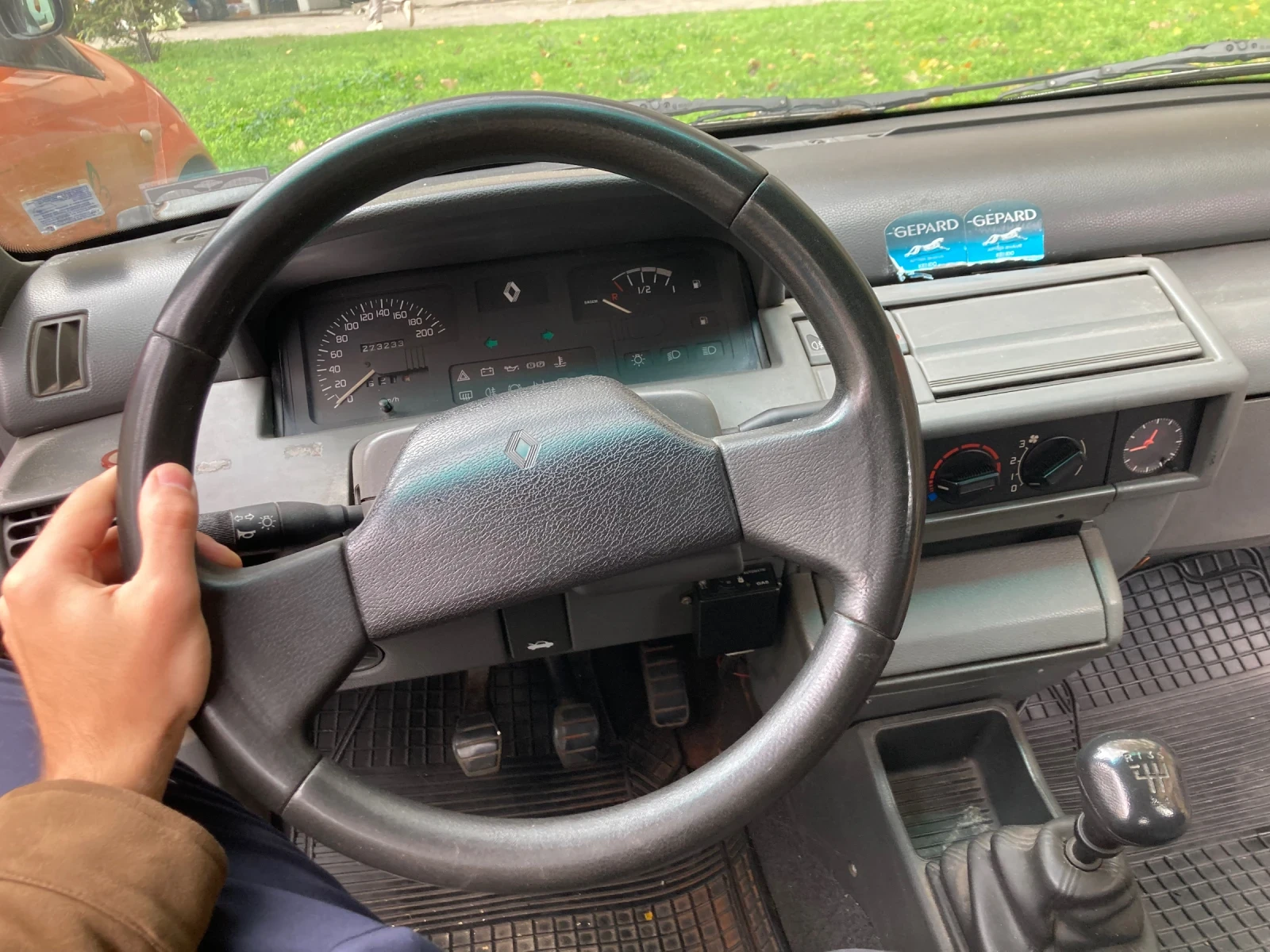 Renault Clio | Mobile.bg   11