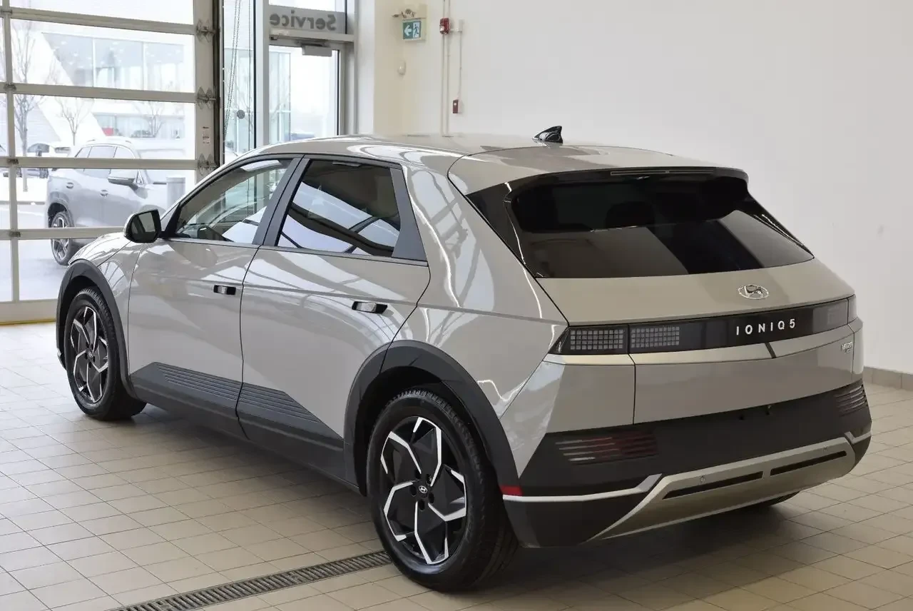 Hyundai Ioniq 5 PREFFERED * LONG RANGE * CAM * LANE ASSIST - изображение 3