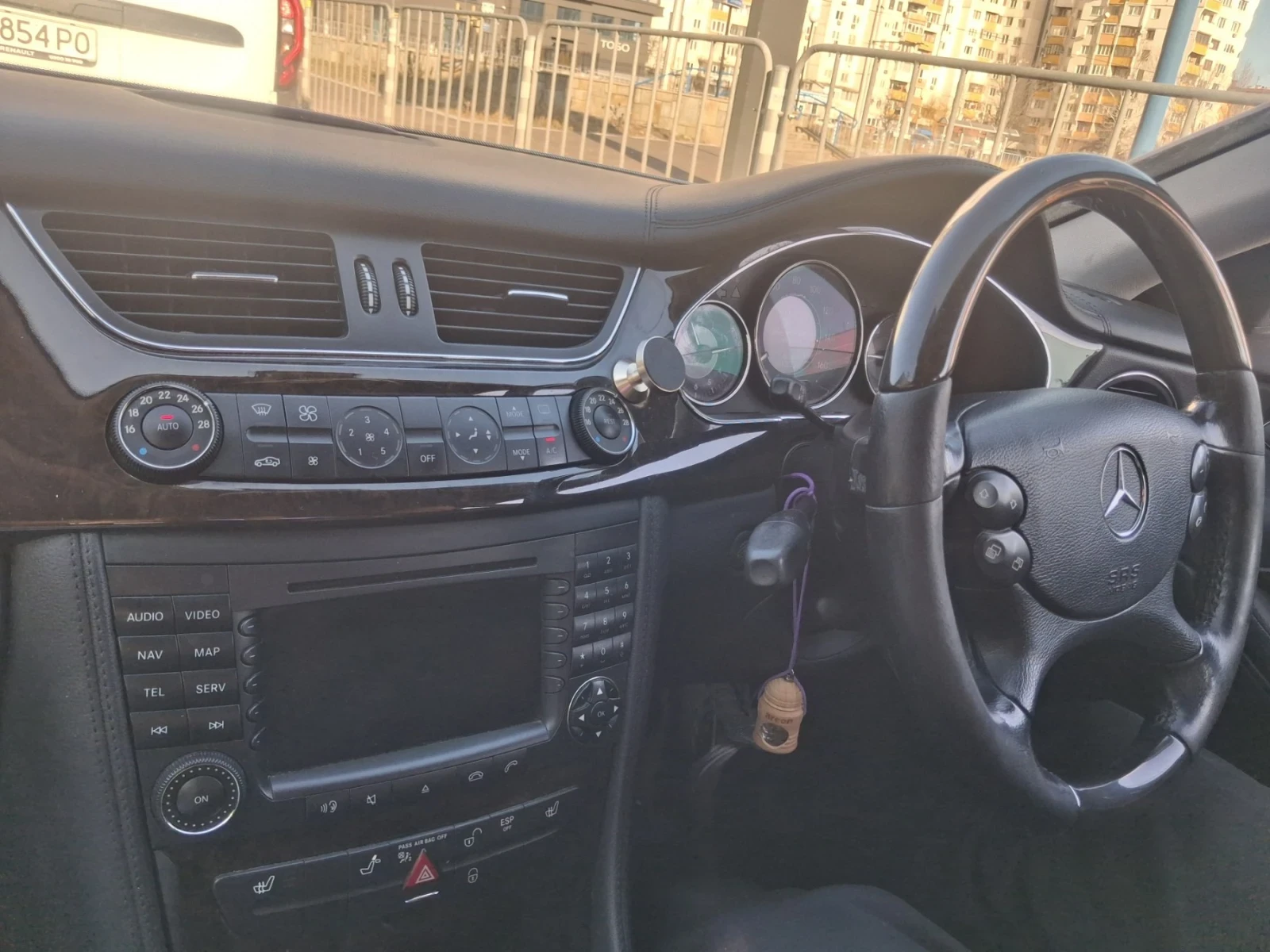 Mercedes-Benz CLS | Mobile.bg � ����������� 11