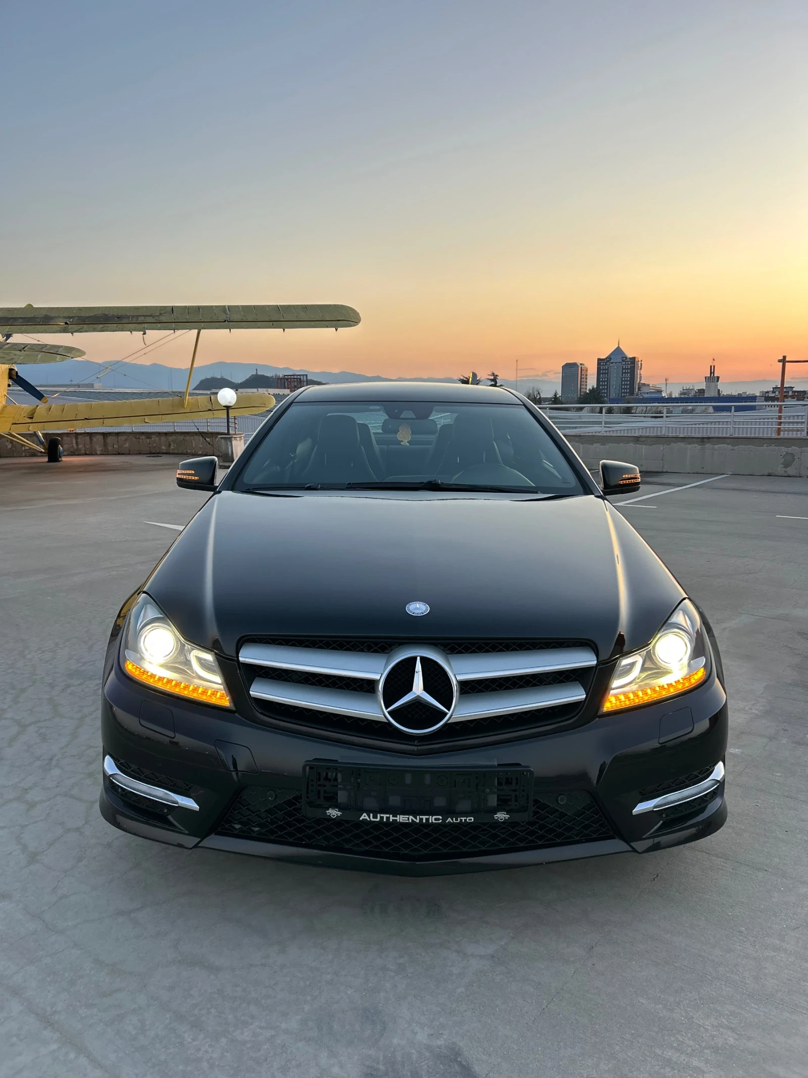 Mercedes-Benz C 220 CDI // AMG PACK, снимка 8 - Автомобили и джипове - 53851067