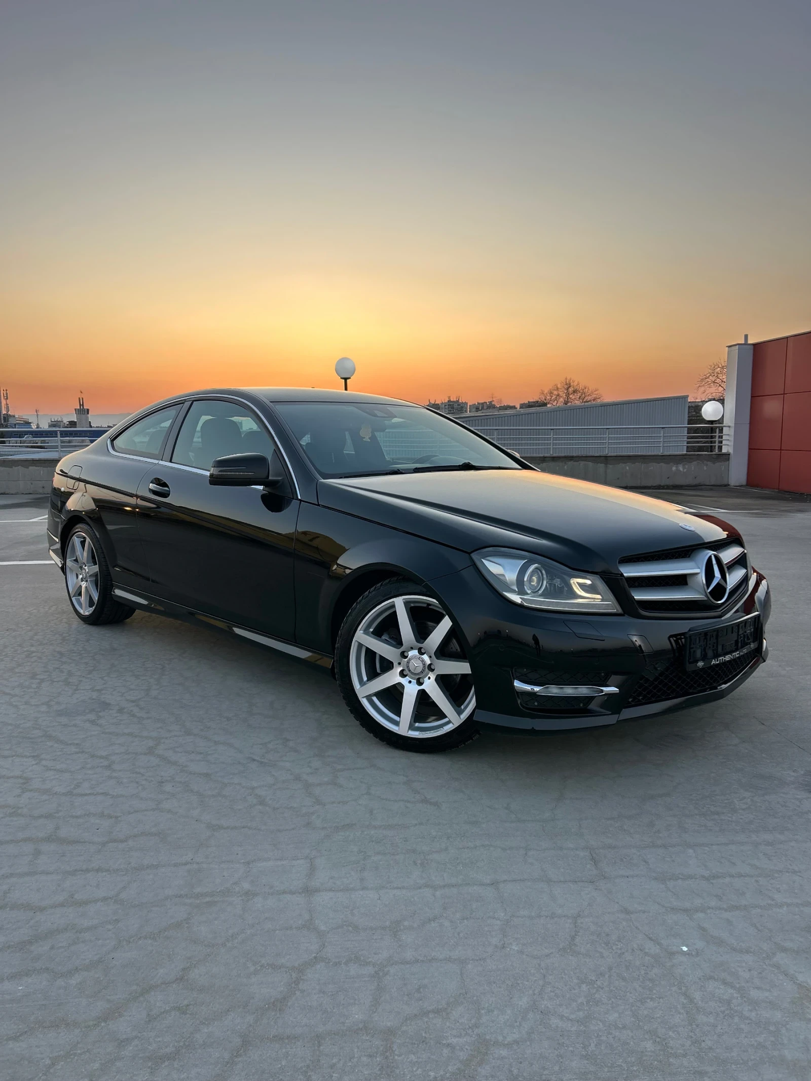 Mercedes-Benz C 220 CDI // AMG PACK