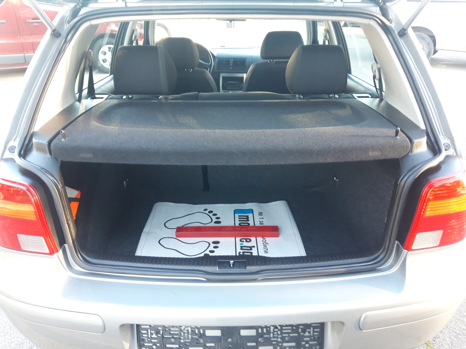 VW Golf 1.6i-16V* 105к.с* ОТЛИЧЕН* , снимка 12 - Автомобили и джипове - 54314432