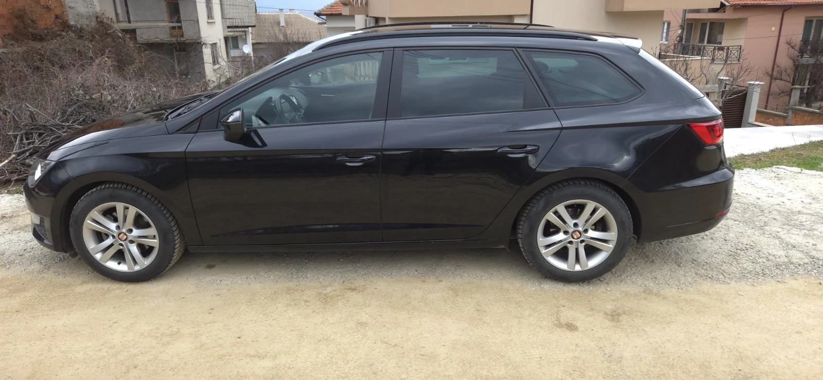 Seat Leon ST FR, снимка 3 - Автомобили и джипове - 54396691