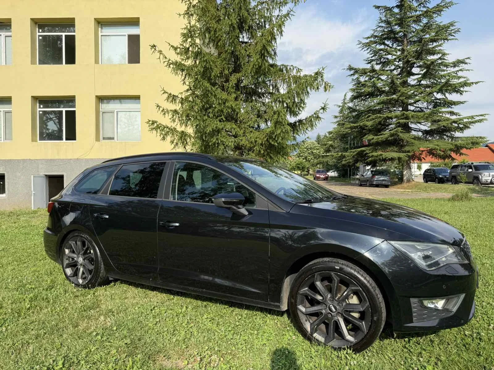 Seat Leon ST FR, снимка 11 - Автомобили и джипове - 54396691