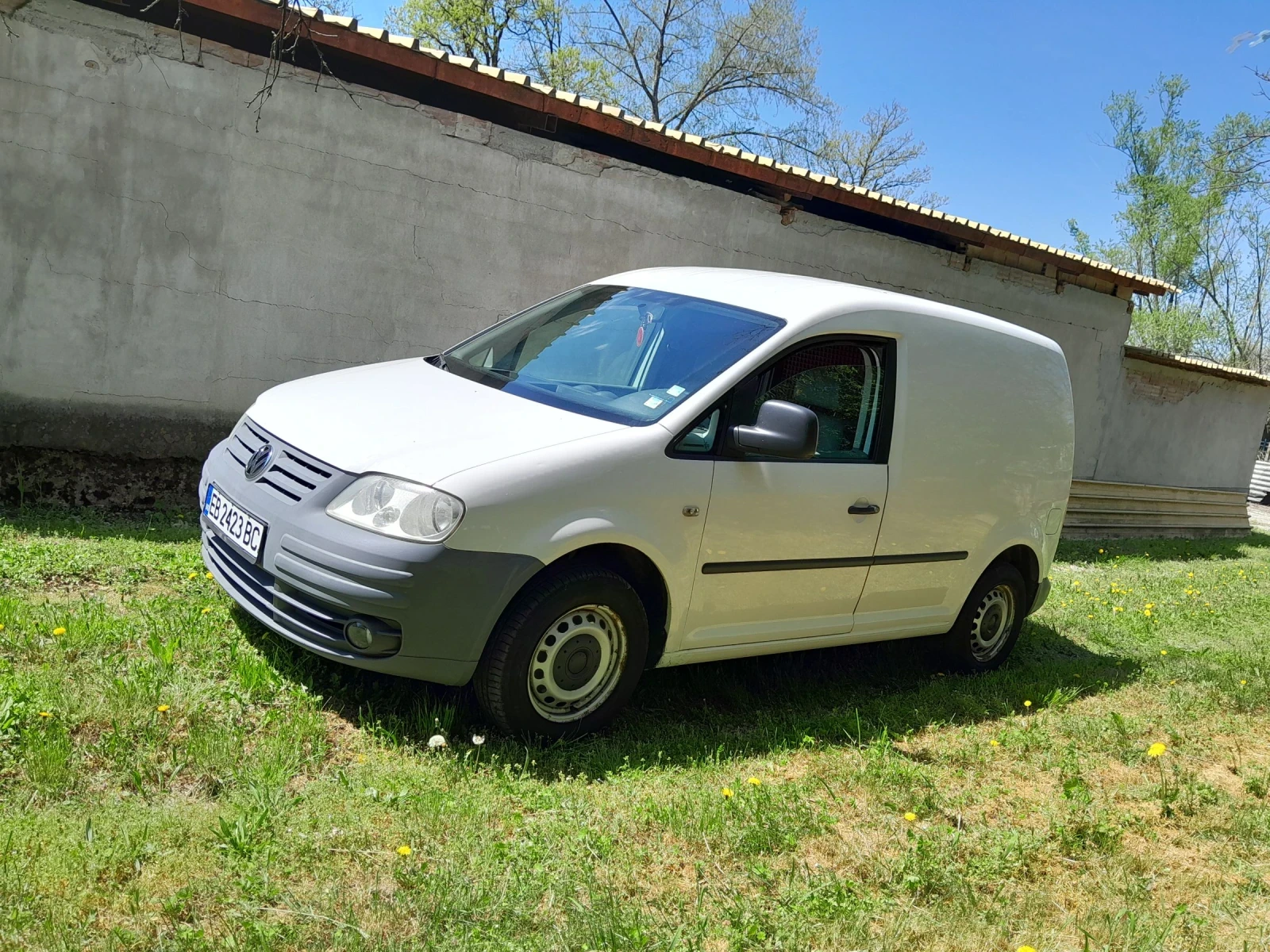 VW Caddy, снимка 11 - Автомобили и джипове - 54399427