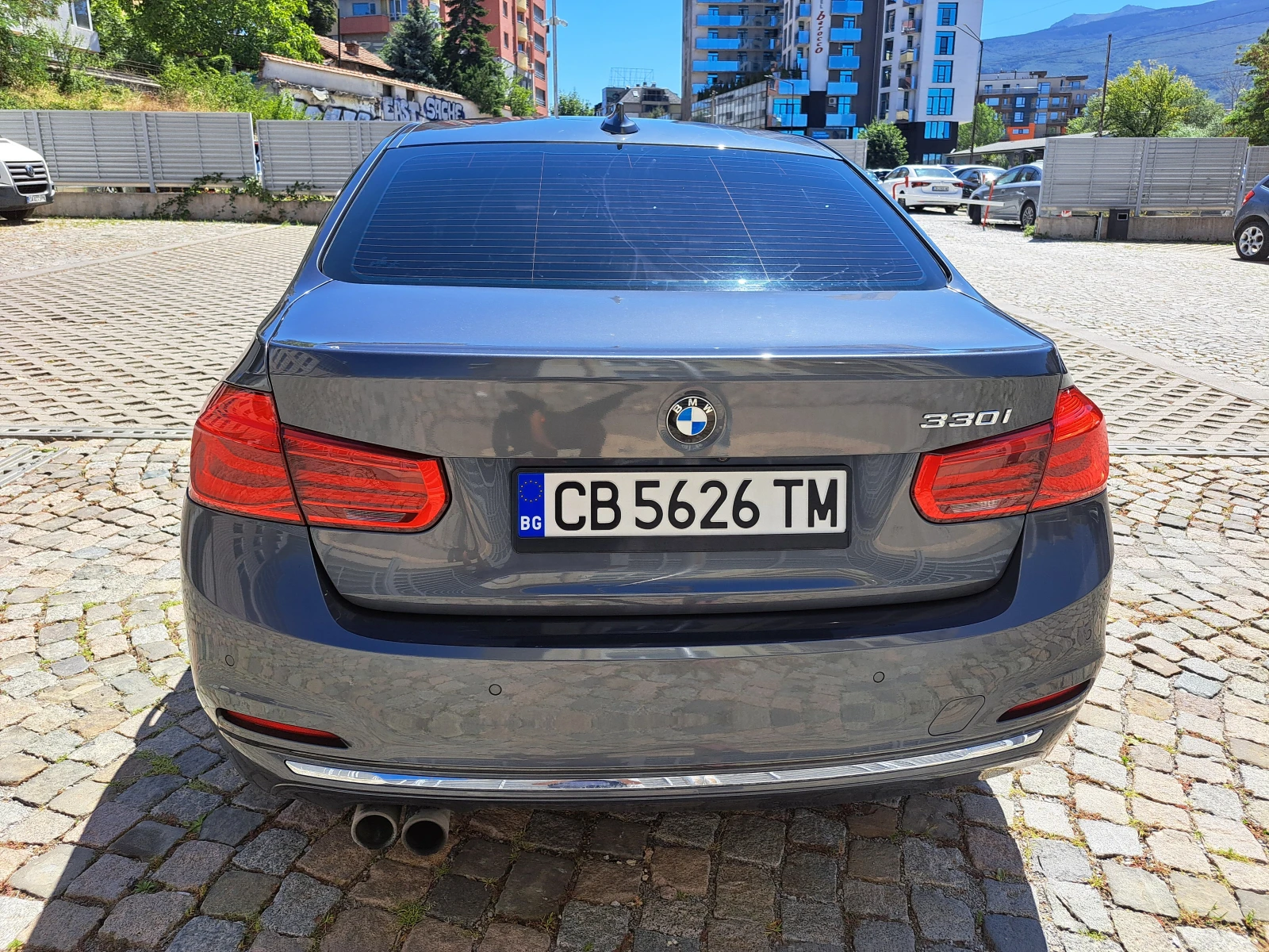BMW 330 2.0, снимка 9 - Автомобили и джипове - 54858394