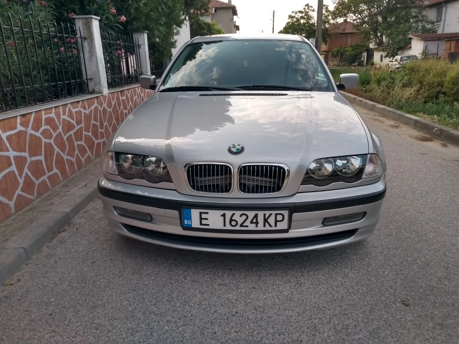 BMW 320 TDI, снимка 2 - Автомобили и джипове - 54962402
