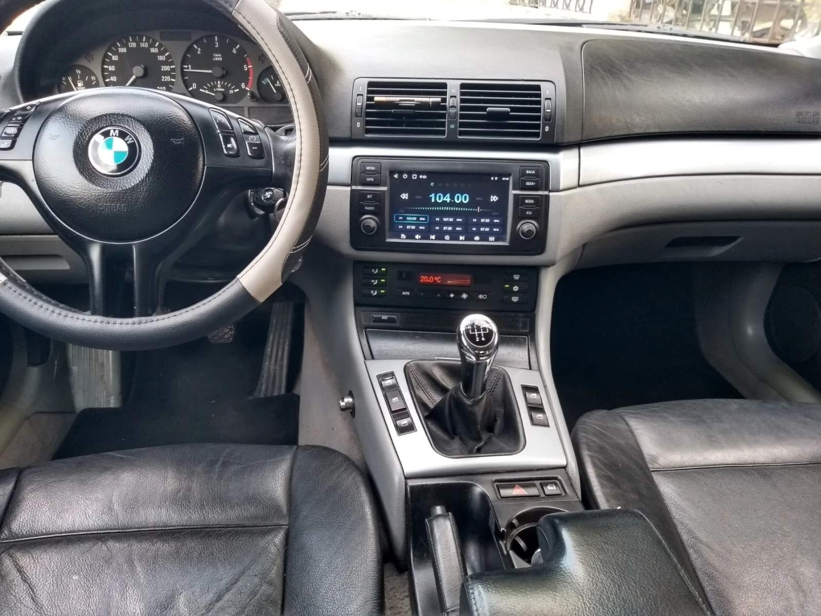 BMW 320 TDI, снимка 8 - Автомобили и джипове - 54962402