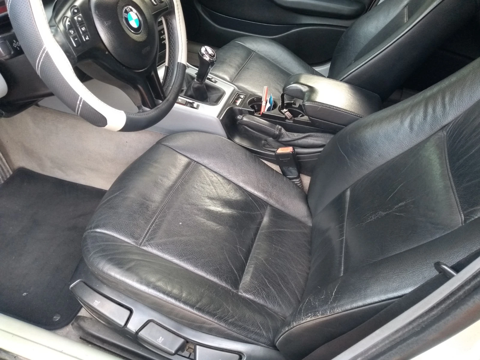 BMW 320 TDI, снимка 7 - Автомобили и джипове - 54962402