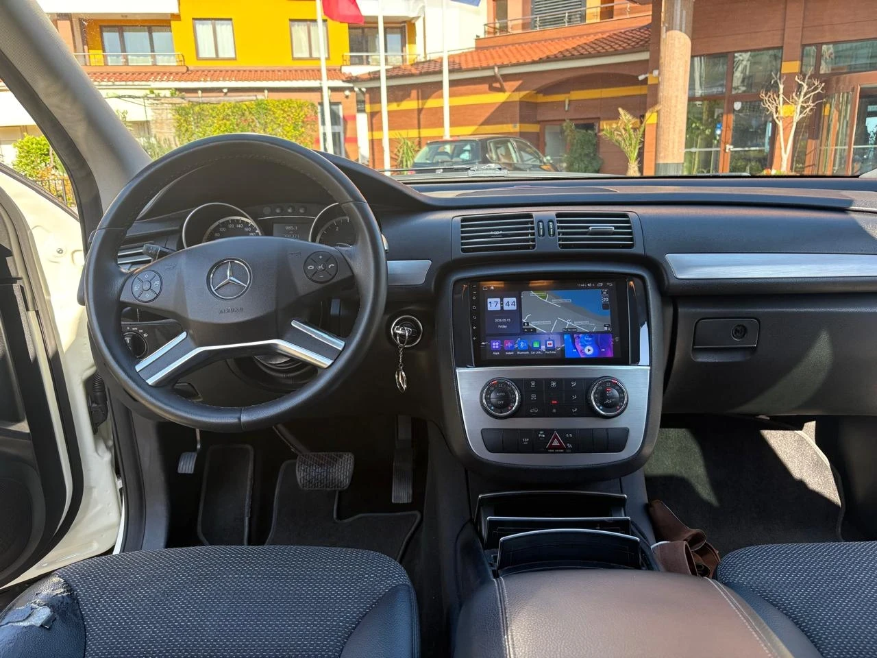 Mercedes-Benz R 350, снимка 5 - Автомобили и джипове - 54993644