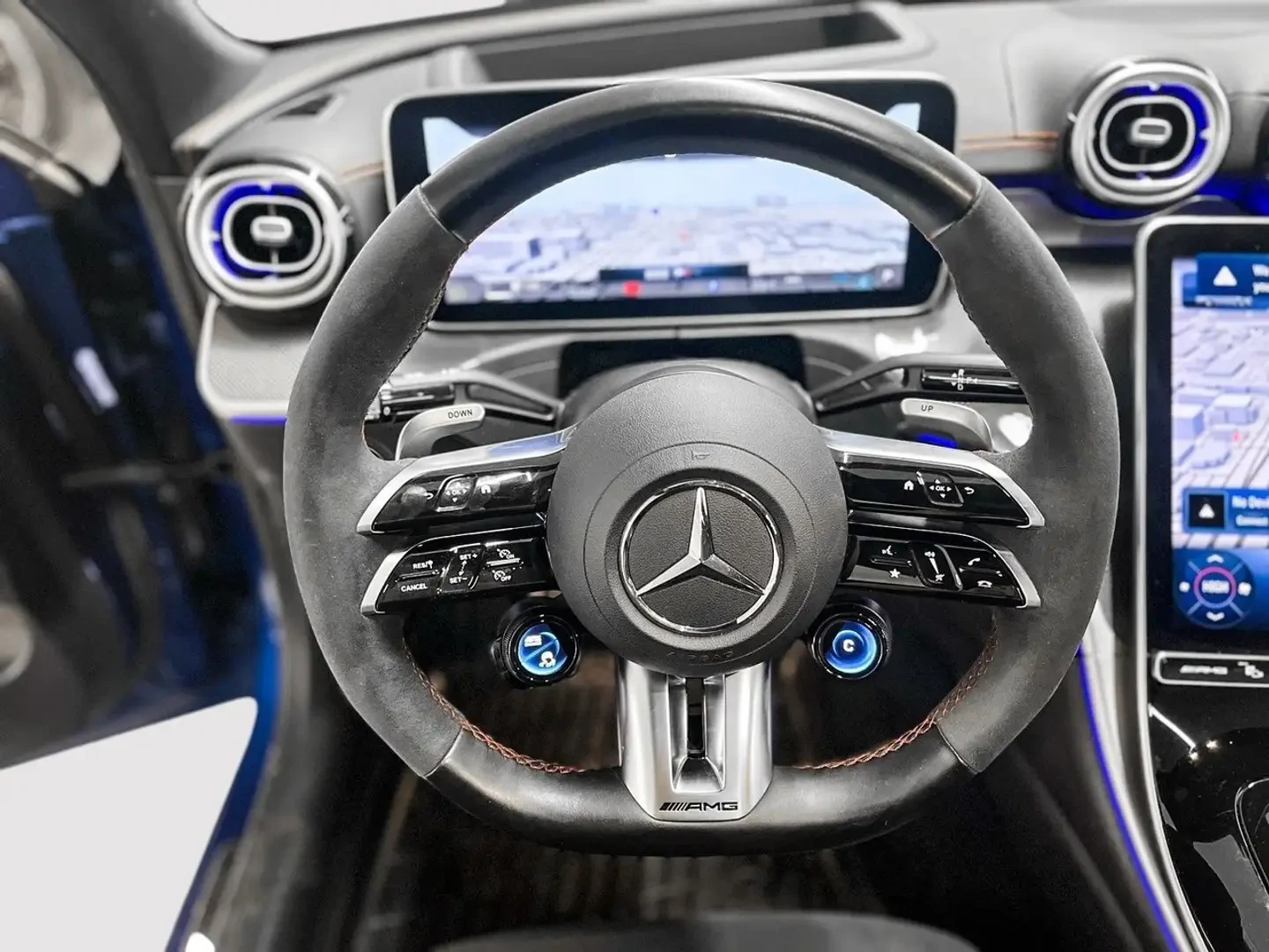 Mercedes-Benz C 43 AMG Premium + * От SilverStar, снимка 8 - Автомобили и джипове - 55185181