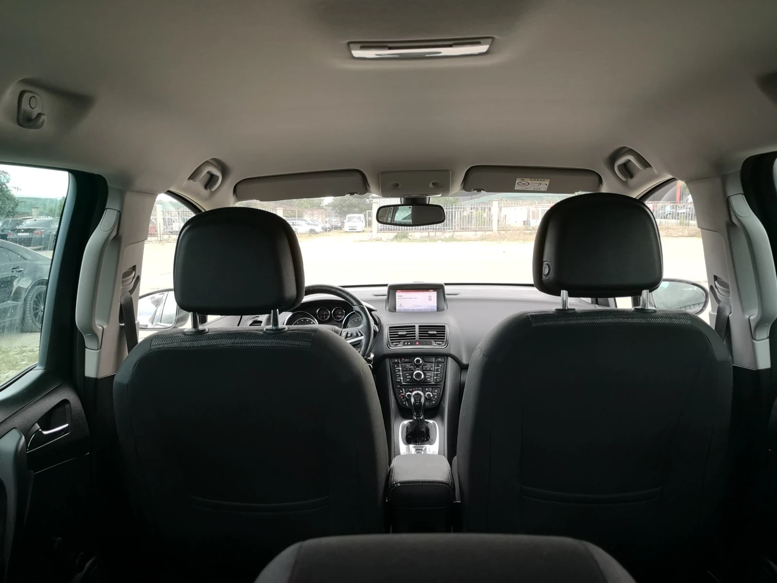 Opel Meriva 1.4i 120ks 44000km, снимка 11 - Автомобили и джипове - 55436421