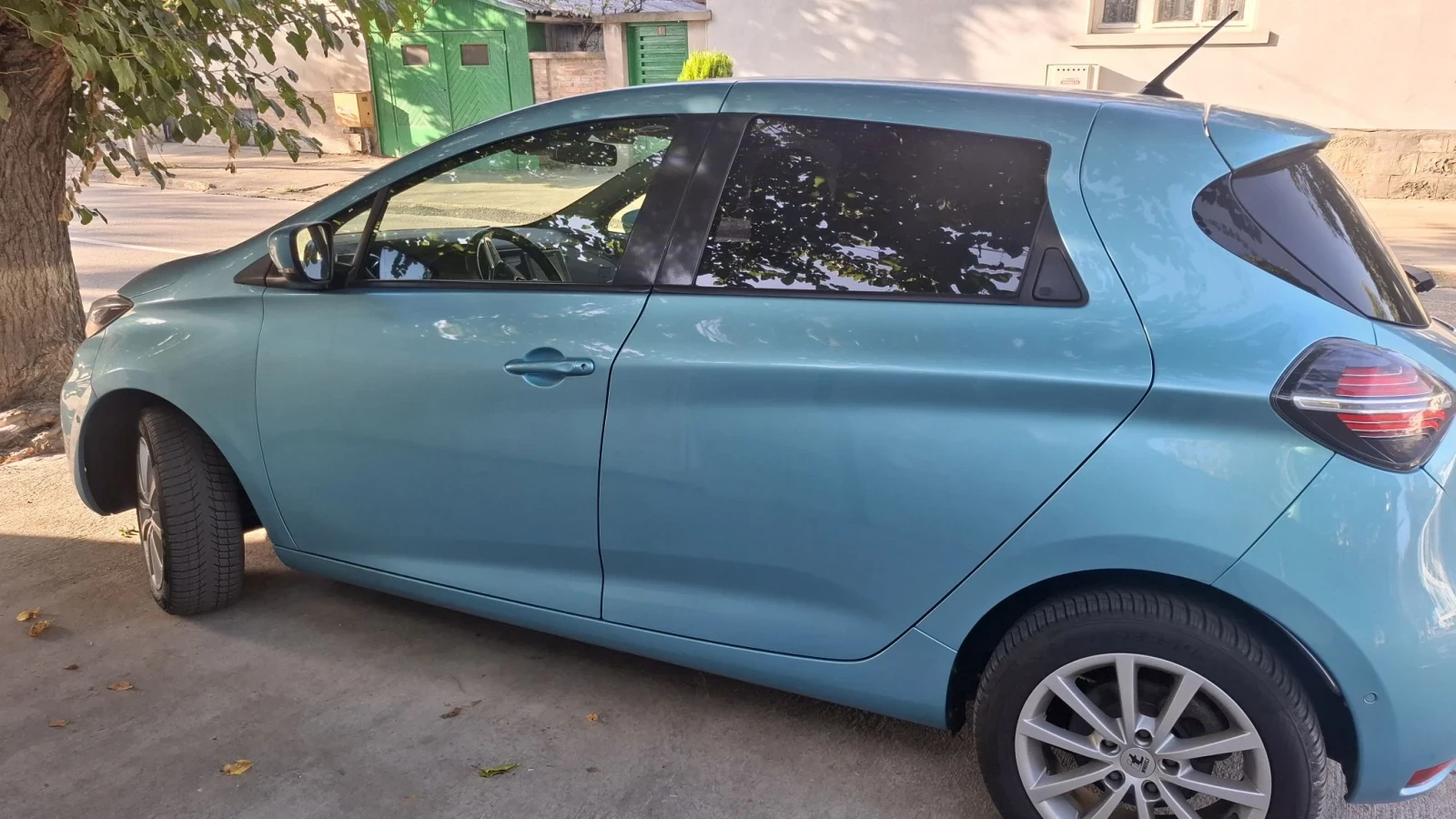 Renault Zoe R135 INTENS CCS подгрев SOH 98 % , снимка 14 - Автомобили и джипове - 55648661