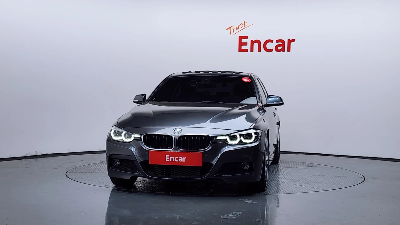 BMW 330 M SHADOW* HEAD UP* DIGITAL COCKPIT* PANO* 360* , снимка 3 - Автомобили и джипове - 55691956
