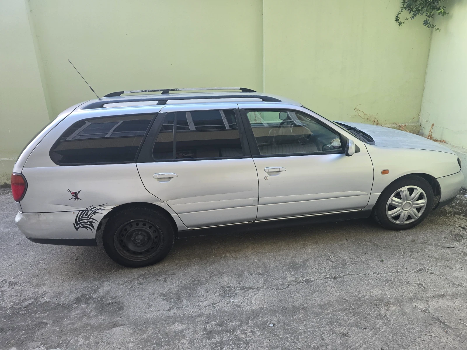 Nissan Primera, снимка 4 - Автомобили и джипове - 55791915