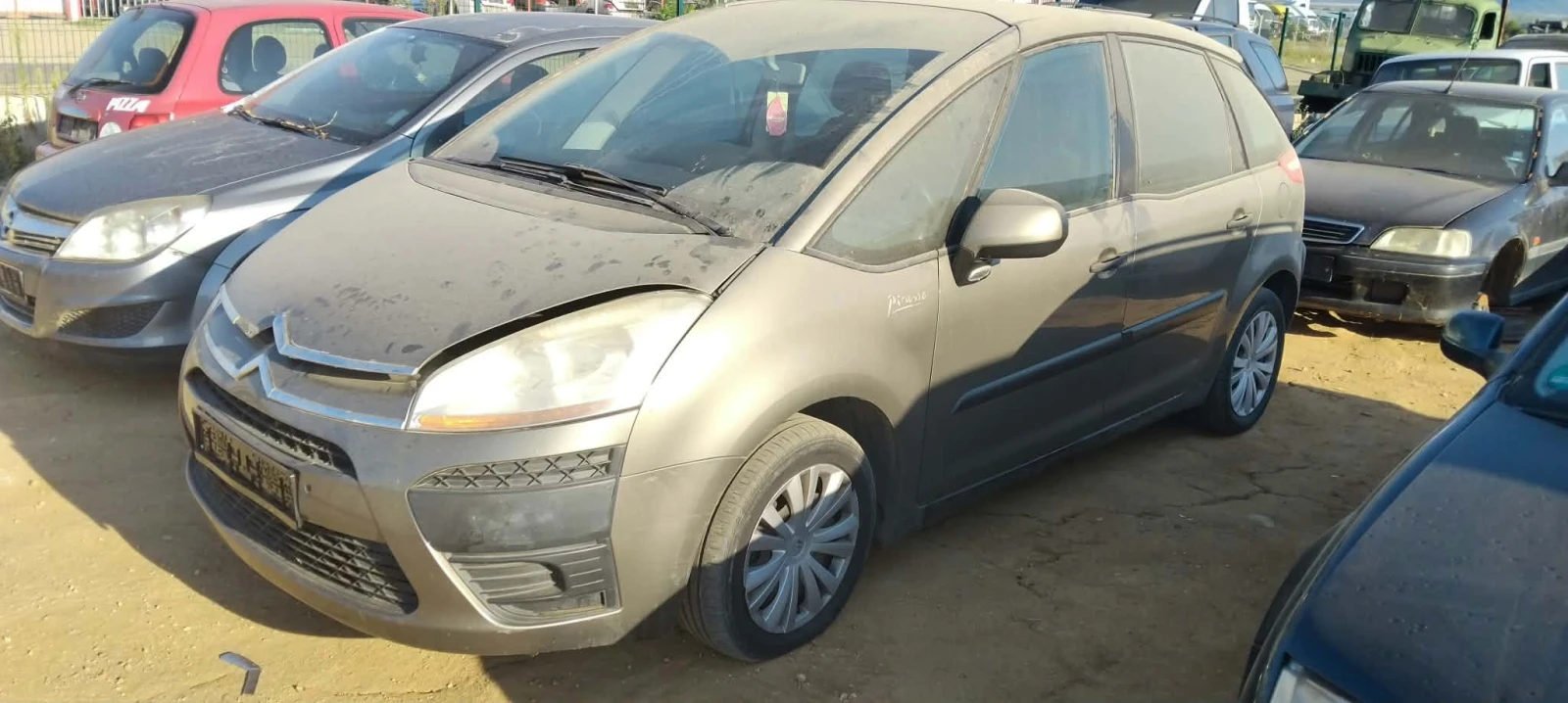 Citroen C4 Picasso 1.6, снимка 3 - Автомобили и джипове - 55796179