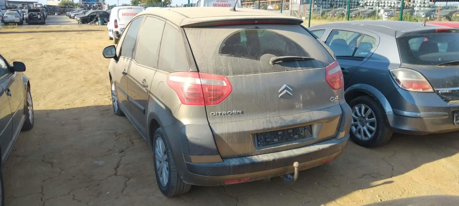 Citroen C4 Picasso 1.6, снимка 4 - Автомобили и джипове - 55796179