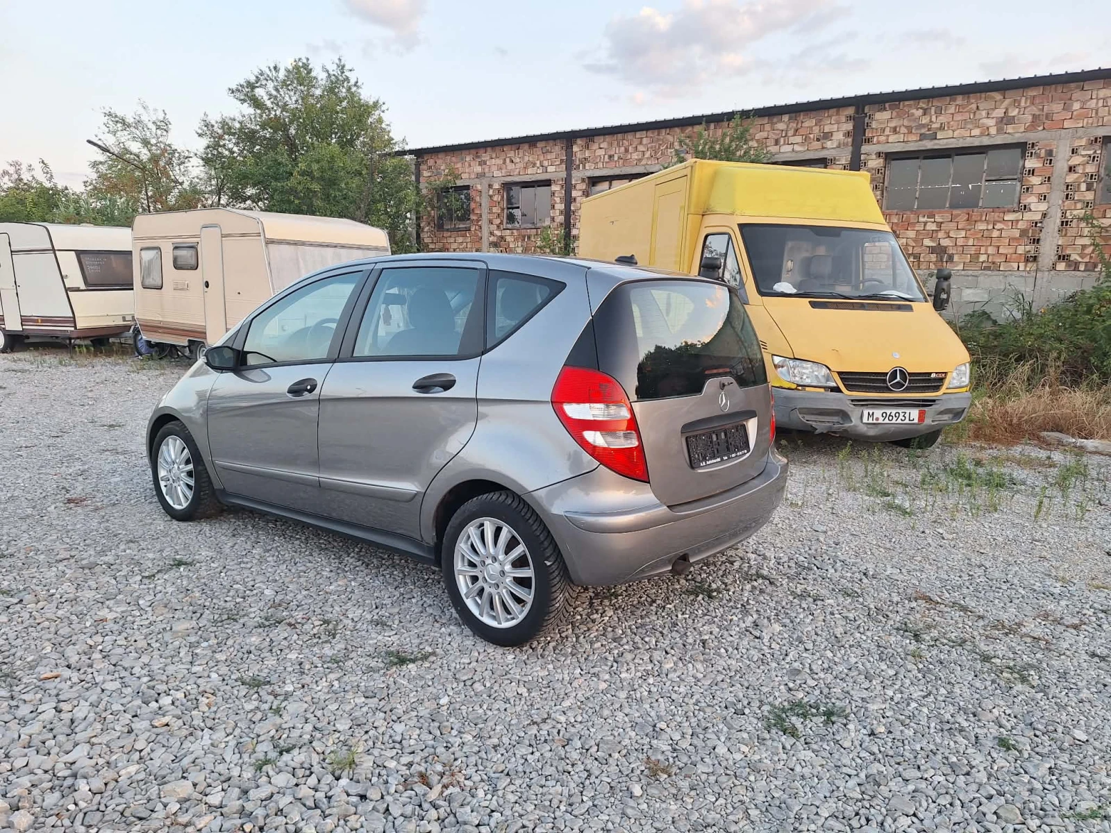 Mercedes-Benz A 180 2.0 CDI, снимка 4 - Автомобили и джипове - 55799298