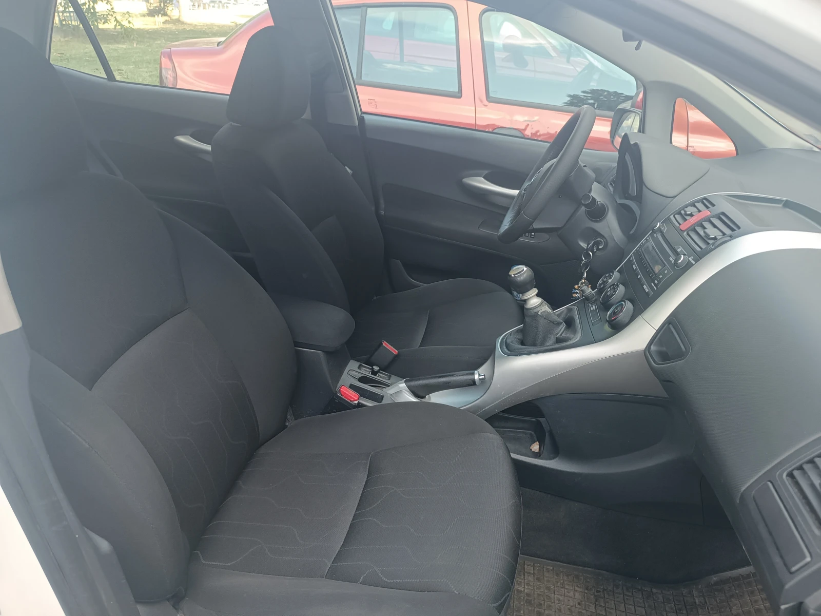 Toyota Auris 1, 33, снимка 13 - Автомобили и джипове - 55804234