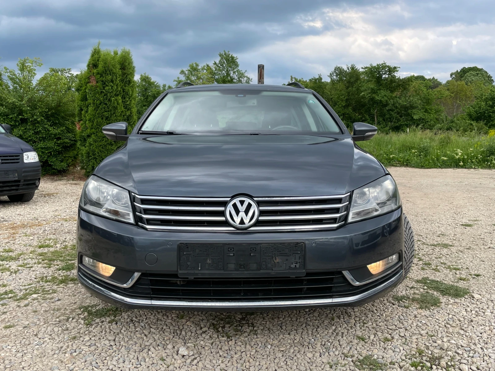 VW Passat 1.6TDI 6ск Е5 , снимка 2 - Автомобили и джипове - 55993511