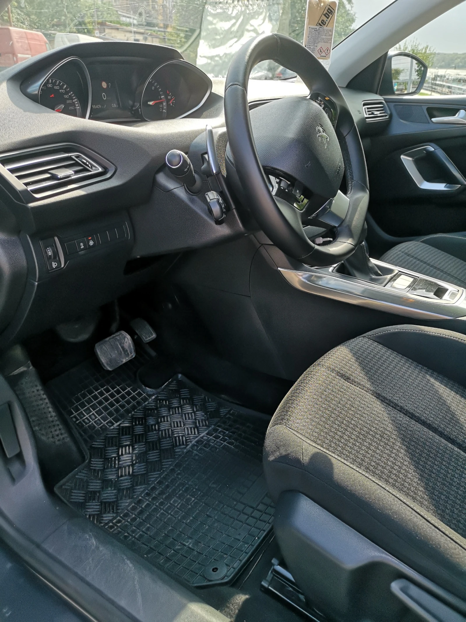 Peugeot 308, снимка 5 - Автомобили и джипове - 56413057