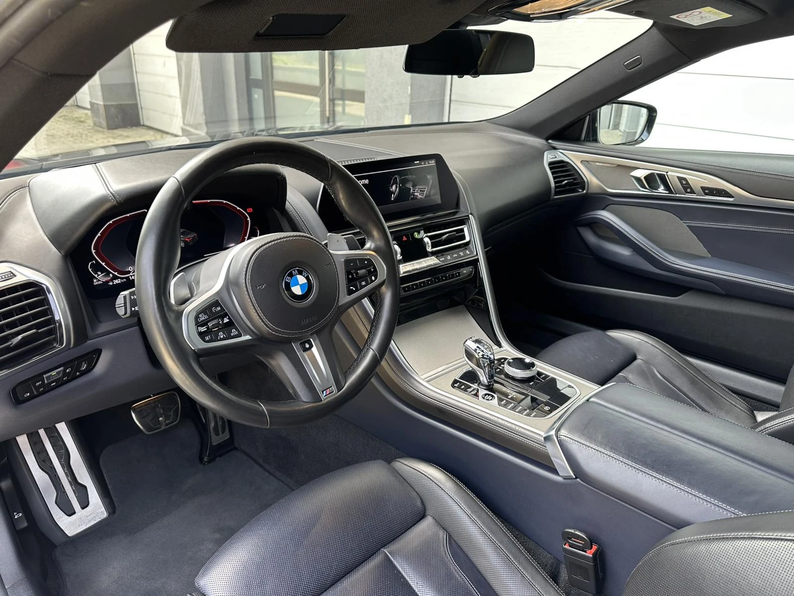 BMW 850 840 M пакет / Individual / FULL екстри, снимка 7 - Автомобили и джипове - 56254666