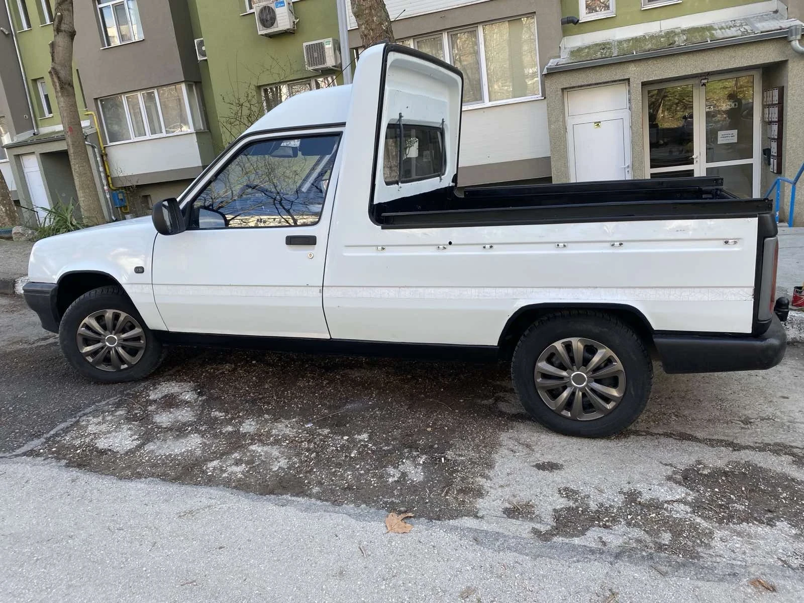 Renault Express Пикап, снимка 2 - Автомобили и джипове - 56377734