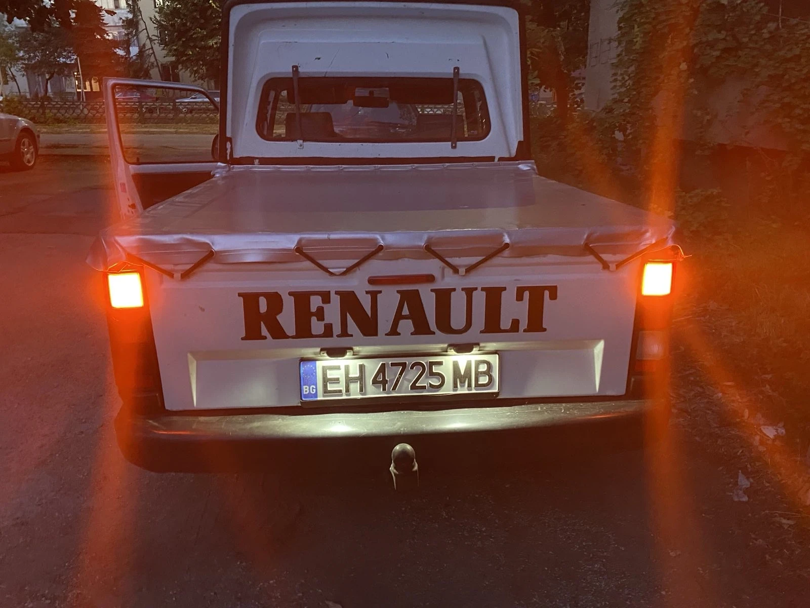 Renault Express Пикап, снимка 12 - Автомобили и джипове - 56377734