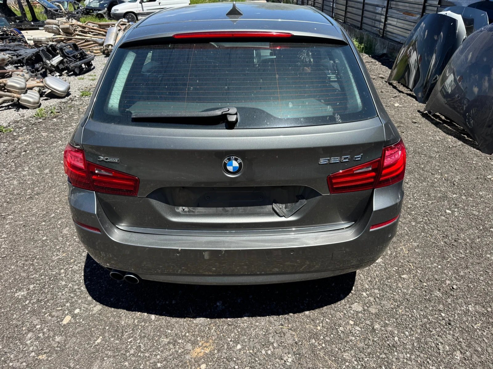 BMW 520, снимка 2 - Автомобили и джипове - 56451684