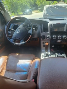 Toyota Sequoia Platinum, снимка 2