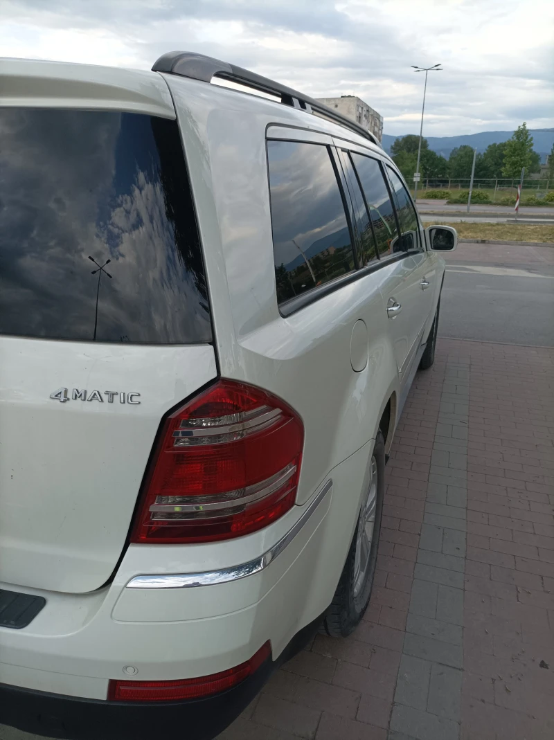 Mercedes-Benz GL 450, снимка 3 - Автомобили и джипове - 48024351