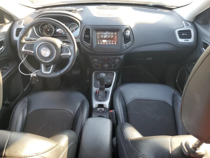 Jeep Compass, снимка 7 - Автомобили и джипове - 48806742