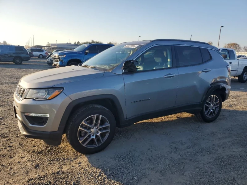 Jeep Compass, снимка 1 - Автомобили и джипове - 48806742