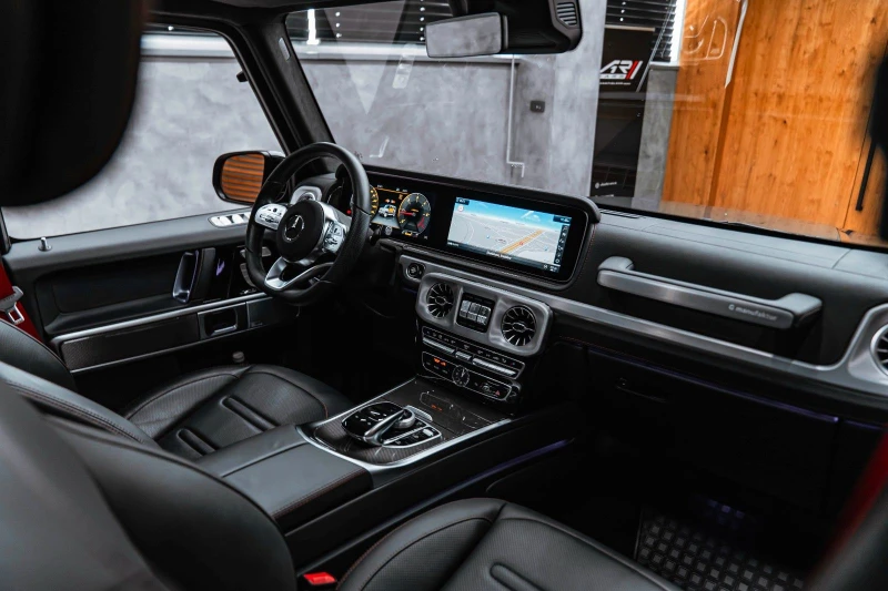 Mercedes-Benz G 400 d/ AMG/ 4-MATIC/ NIGHT/ BURMESTER/ 360/ EXCLUSIV/ , снимка 14 - Автомобили и джипове - 48990418