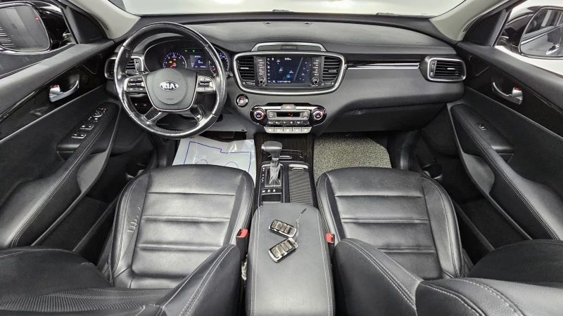 Kia Sorento 2.2 4WD NUMBER ONE EDITION, снимка 6 - Автомобили и джипове - 52333493