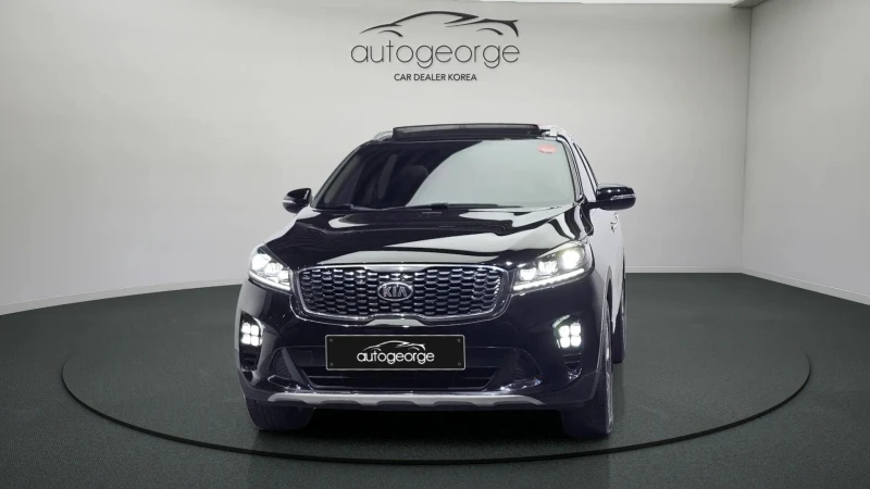 Kia Sorento 2.2 4WD NUMBER ONE EDITION, снимка 3 - Автомобили и джипове - 52333493