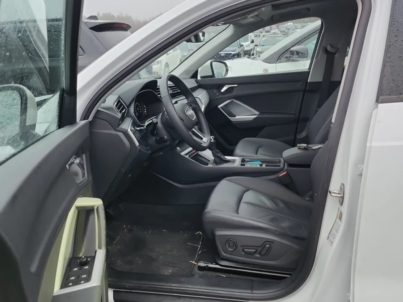 Audi Q3 * 40 TFSI QUATTRO * CARFAX * ЦЕНА ДО БГ, снимка 5 - Автомобили и джипове - 53050881