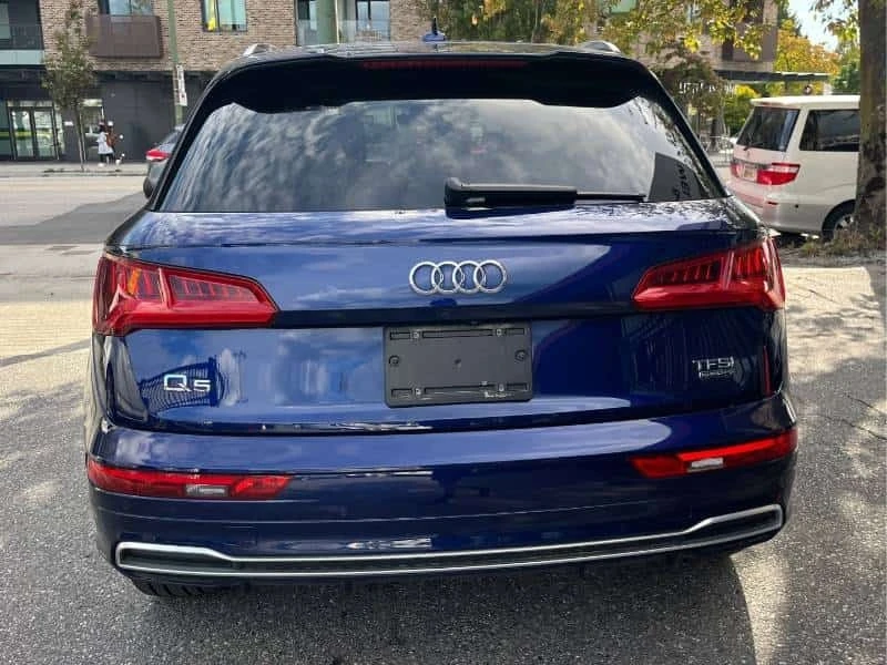 Audi Q5 * TECHNIK * CARFAX * , снимка 6 - Автомобили и джипове - 56624630