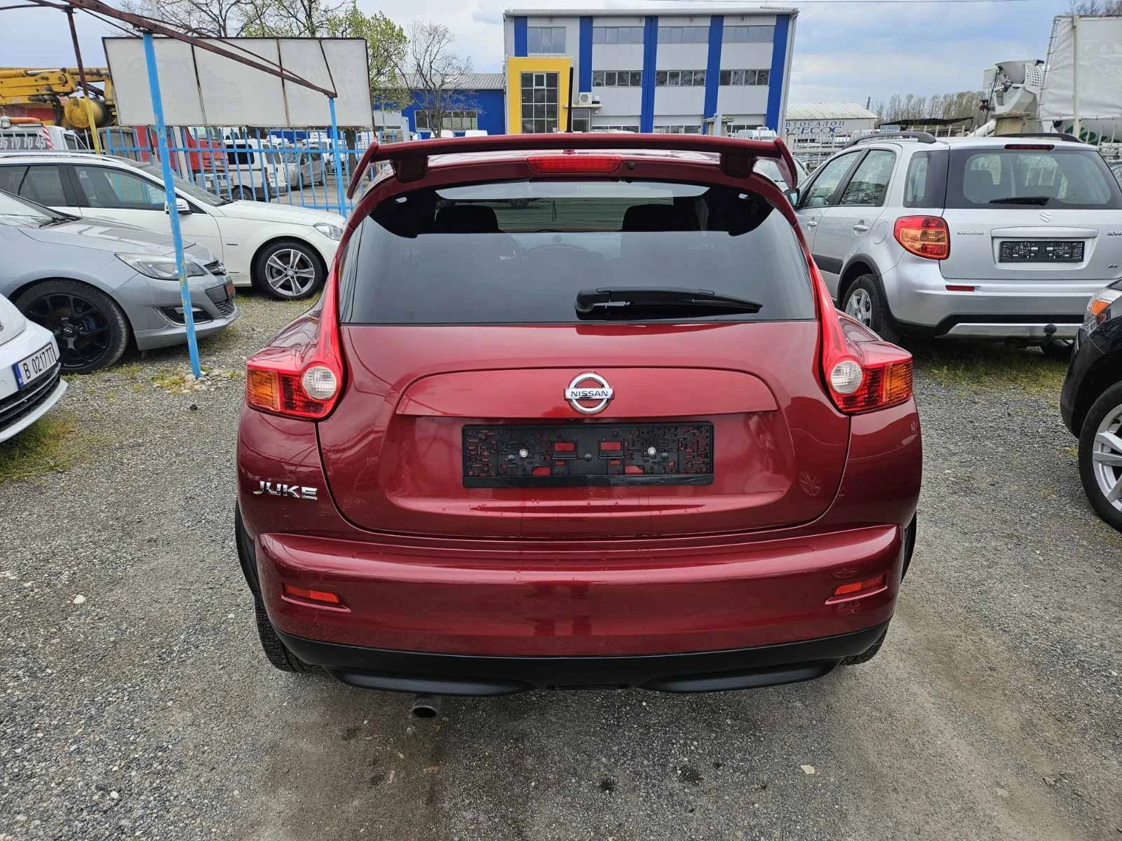 Nissan Juke 1.6I - изображение 6