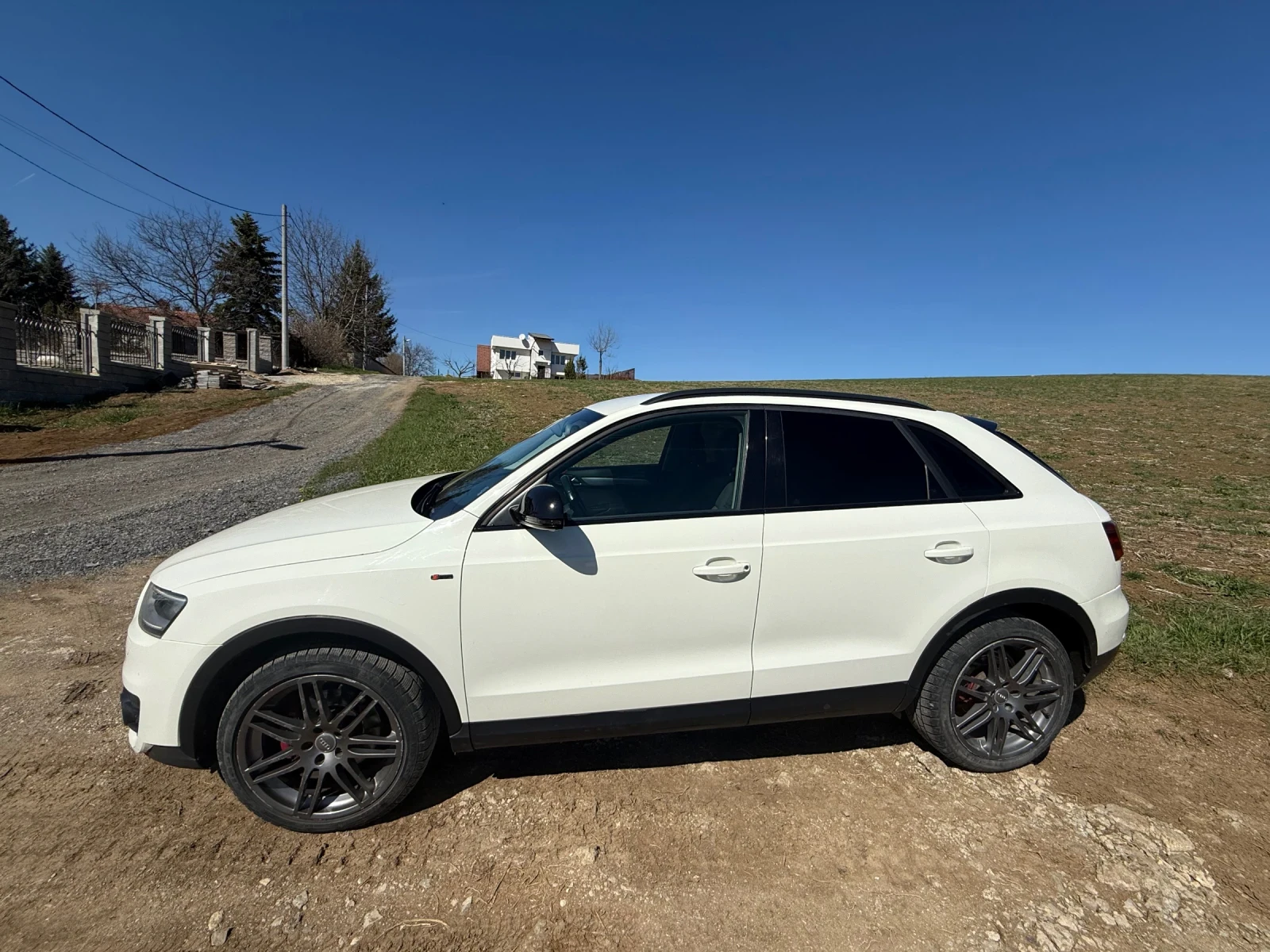Audi Q3  - изображение 6