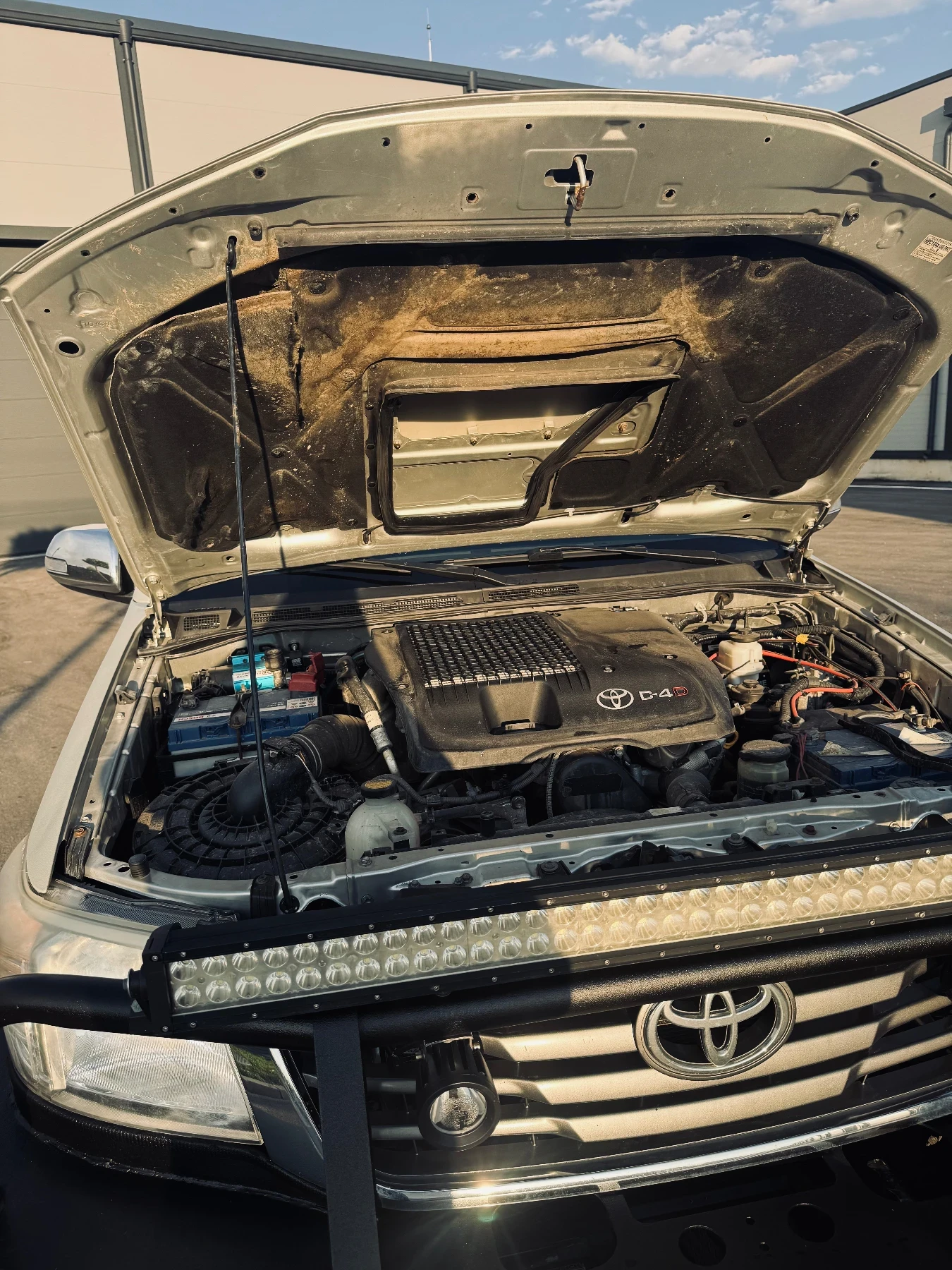 Toyota Hilux  - изображение 9