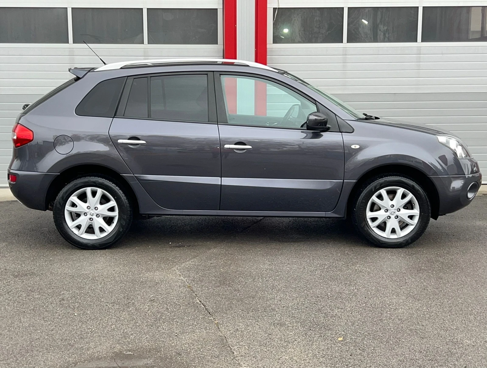 Renault Koleos 2.0DCI 4X4 KEY LESS START STOP NAVI KLIMATRONIK  - изображение 7