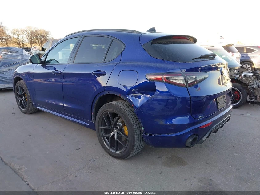 Alfa Romeo Stelvio Ti Sport Awd, снимка 3 - Автомобили и джипове - 53715680