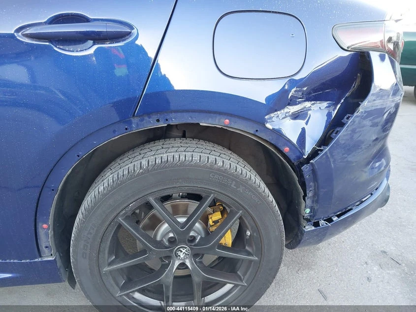 Alfa Romeo Stelvio Ti Sport Awd, снимка 6 - Автомобили и джипове - 53715680