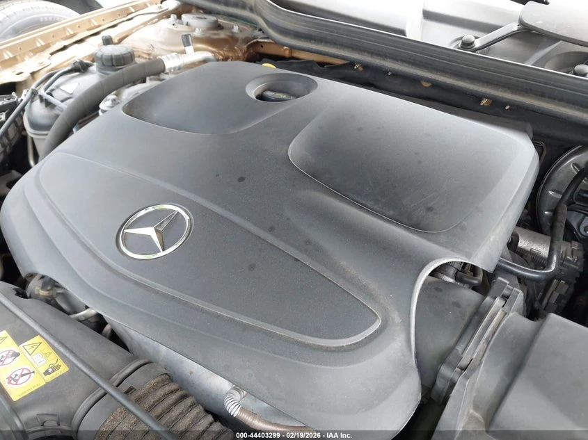 Mercedes-Benz GLA 250 2.0l, снимка 10 - Автомобили и джипове - 53910848