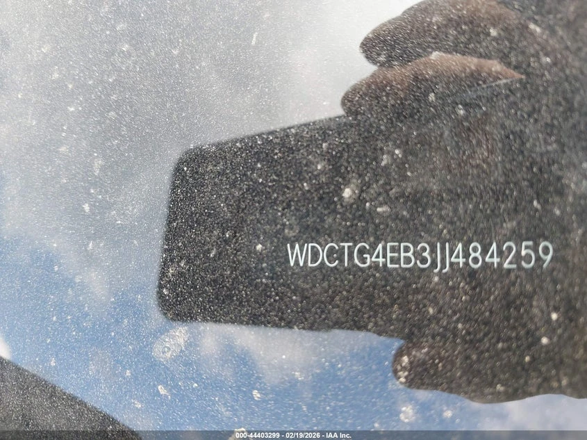 Mercedes-Benz GLA 250 2.0l, снимка 9 - Автомобили и джипове - 53910848