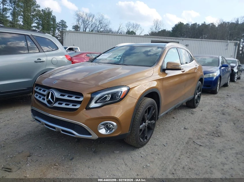 Mercedes-Benz GLA 250 2.0l, снимка 2 - Автомобили и джипове - 53910848