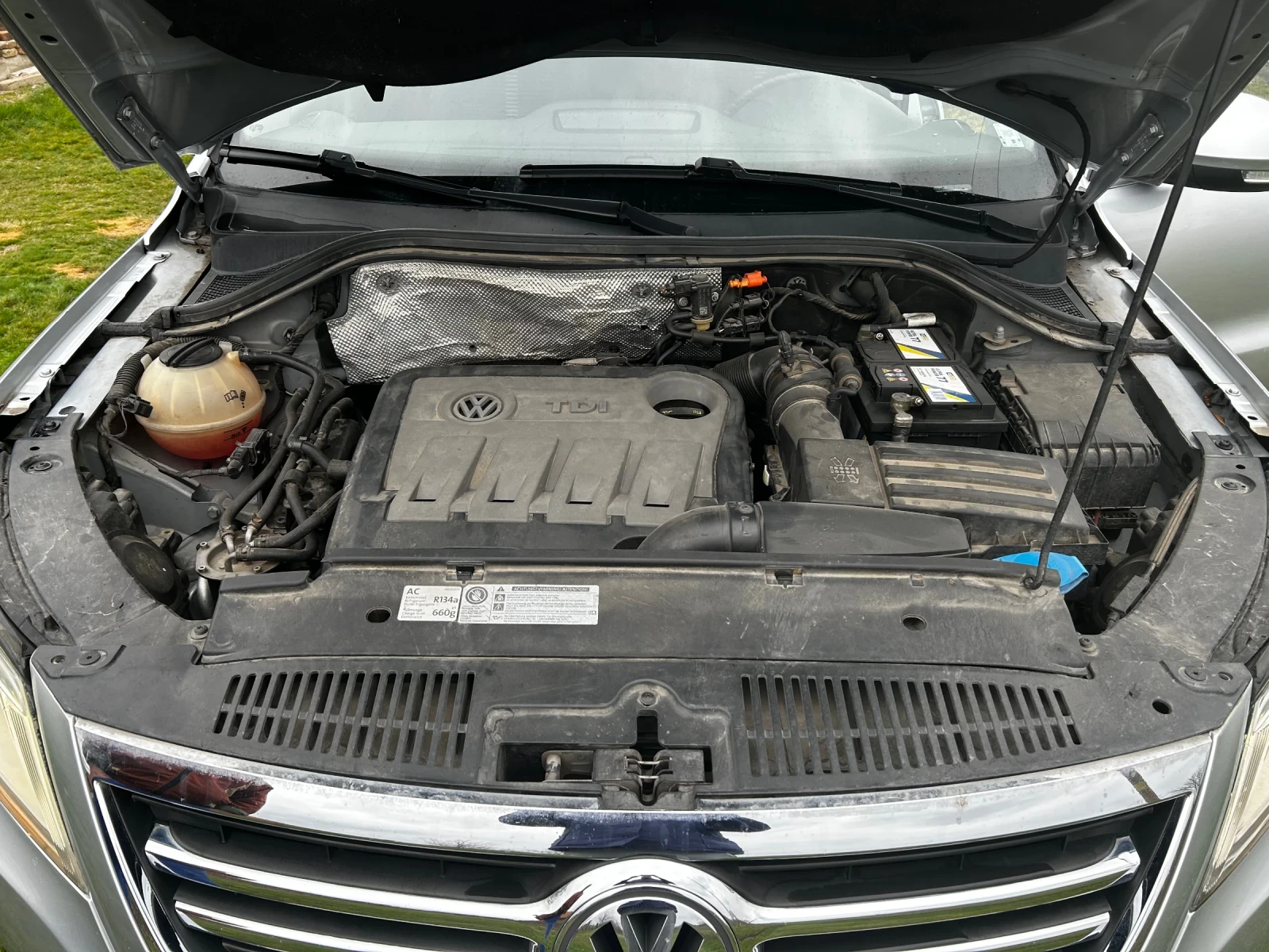 VW Tiguan, снимка 11 - Автомобили и джипове - 53939403