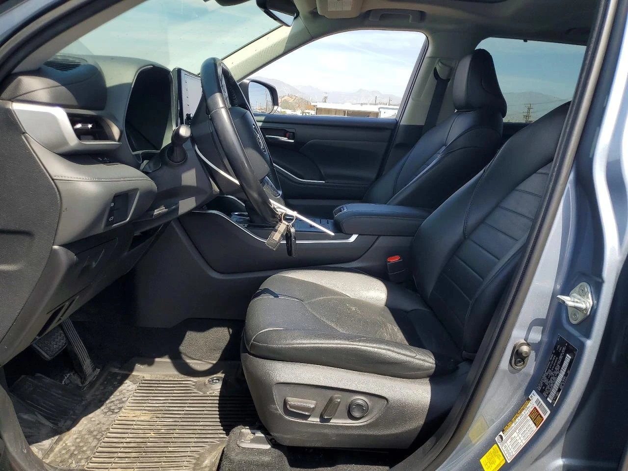 Toyota Highlander 2.5l Hybrid Xle, снимка 7 - Автомобили и джипове - 54883682
