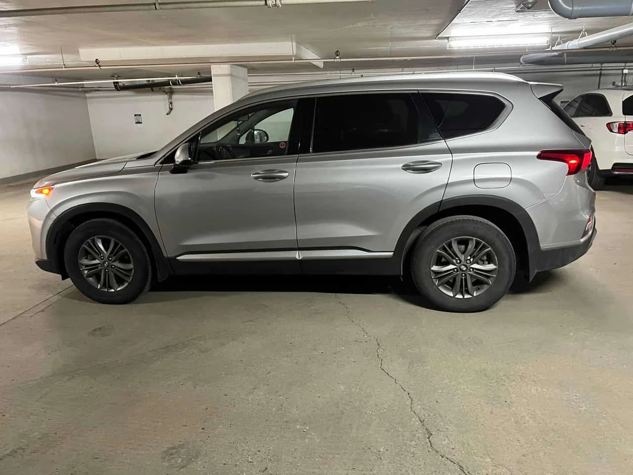 Hyundai Santa fe * Essential * АВТОКРЕДИТ БЕЗ ПЪРВОНАЧАЛНА ВНОСКА* , снимка 3 - Автомобили и джипове - 54936708